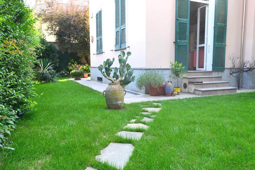 Al Giardino Degli Artisti Bed and Breakfast Cairo Montenotte Buitenkant foto