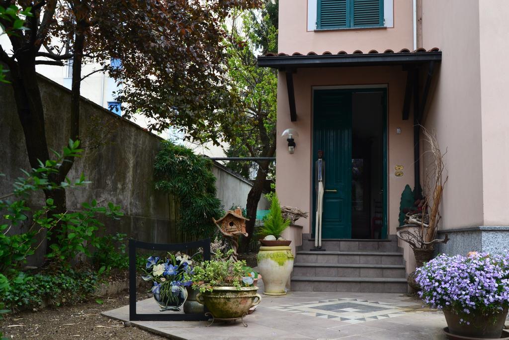 Al Giardino Degli Artisti Bed and Breakfast Cairo Montenotte Buitenkant foto
