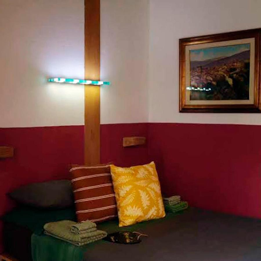 Al Giardino Degli Artisti Bed and Breakfast Cairo Montenotte Buitenkant foto